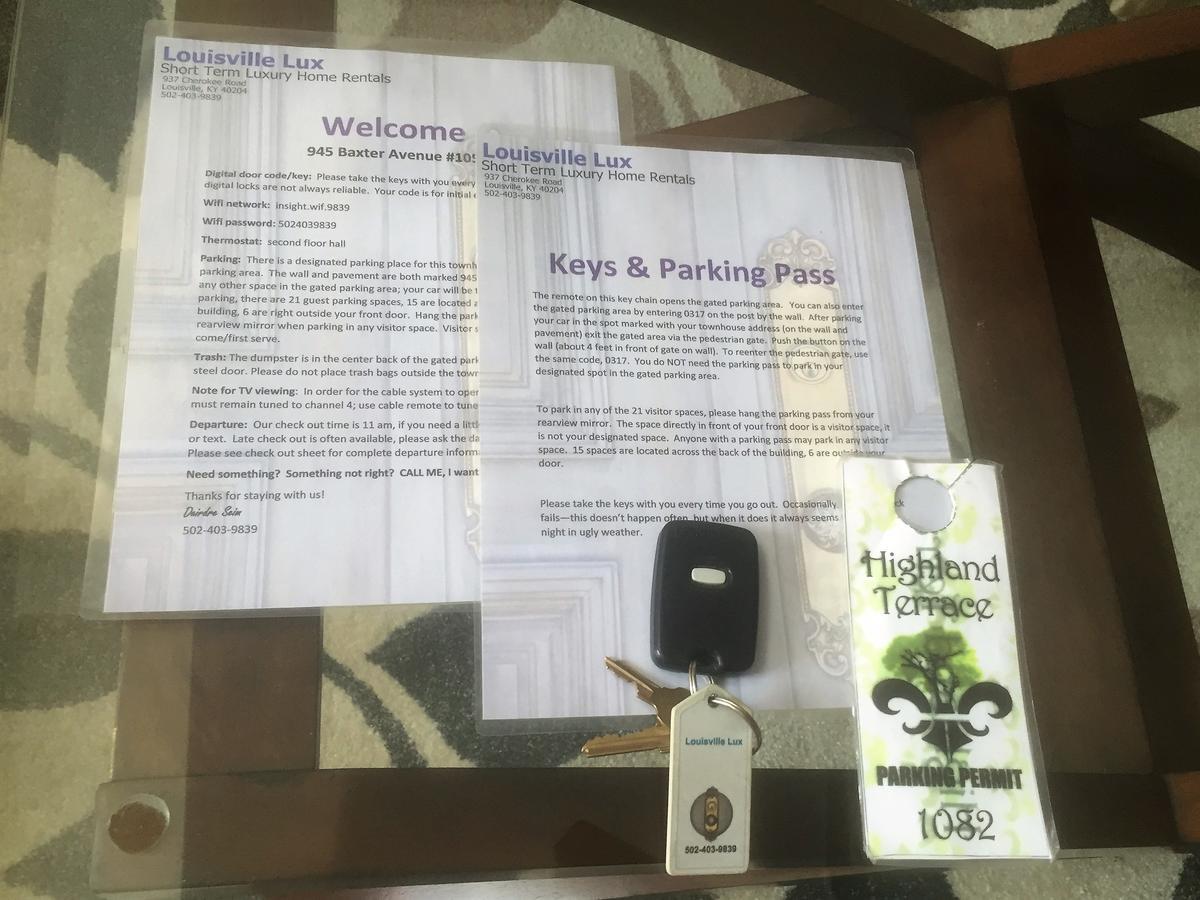 Restaurant Row Townhouse 2 King Bedrooms 路易斯威尔 外观 照片
